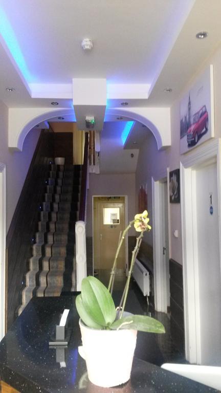 The Crystal Lodge Hotel Croydon Luaran gambar