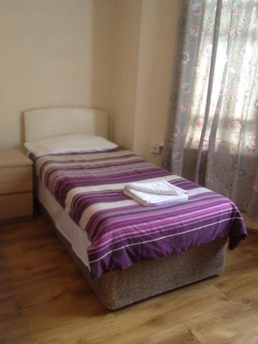 The Crystal Lodge Hotel Croydon Bilik gambar