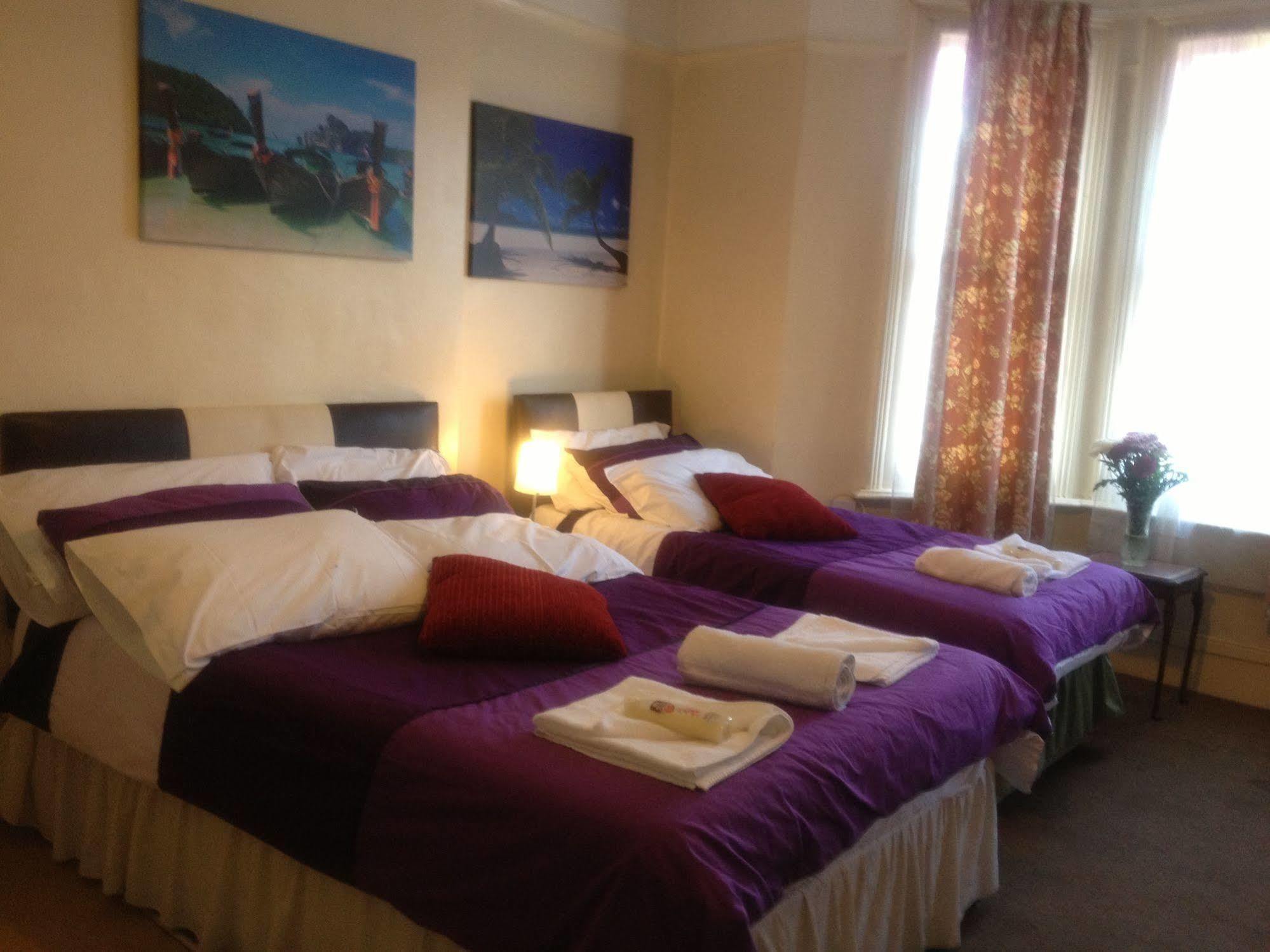 The Crystal Lodge Hotel Croydon Luaran gambar