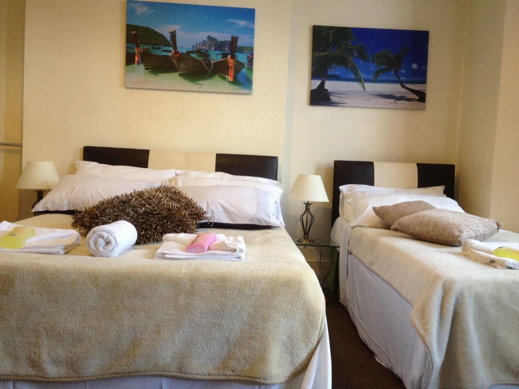 The Crystal Lodge Hotel Croydon Luaran gambar