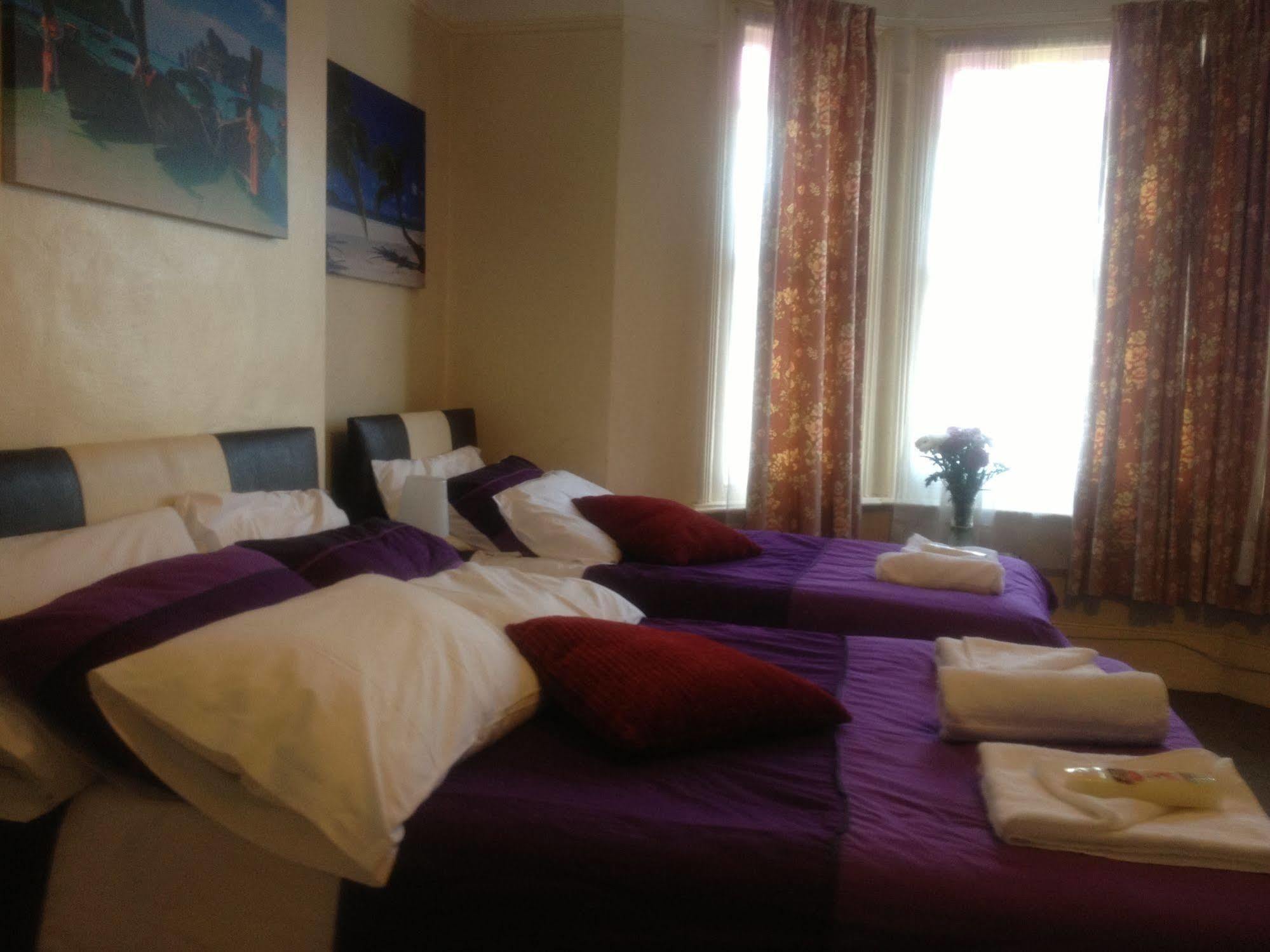 The Crystal Lodge Hotel Croydon Luaran gambar