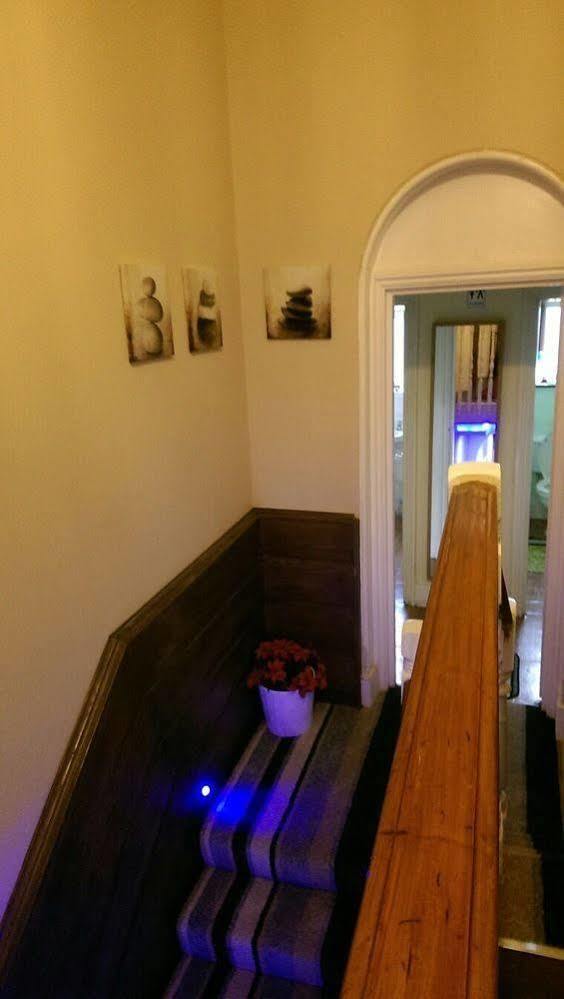 The Crystal Lodge Hotel Croydon Luaran gambar